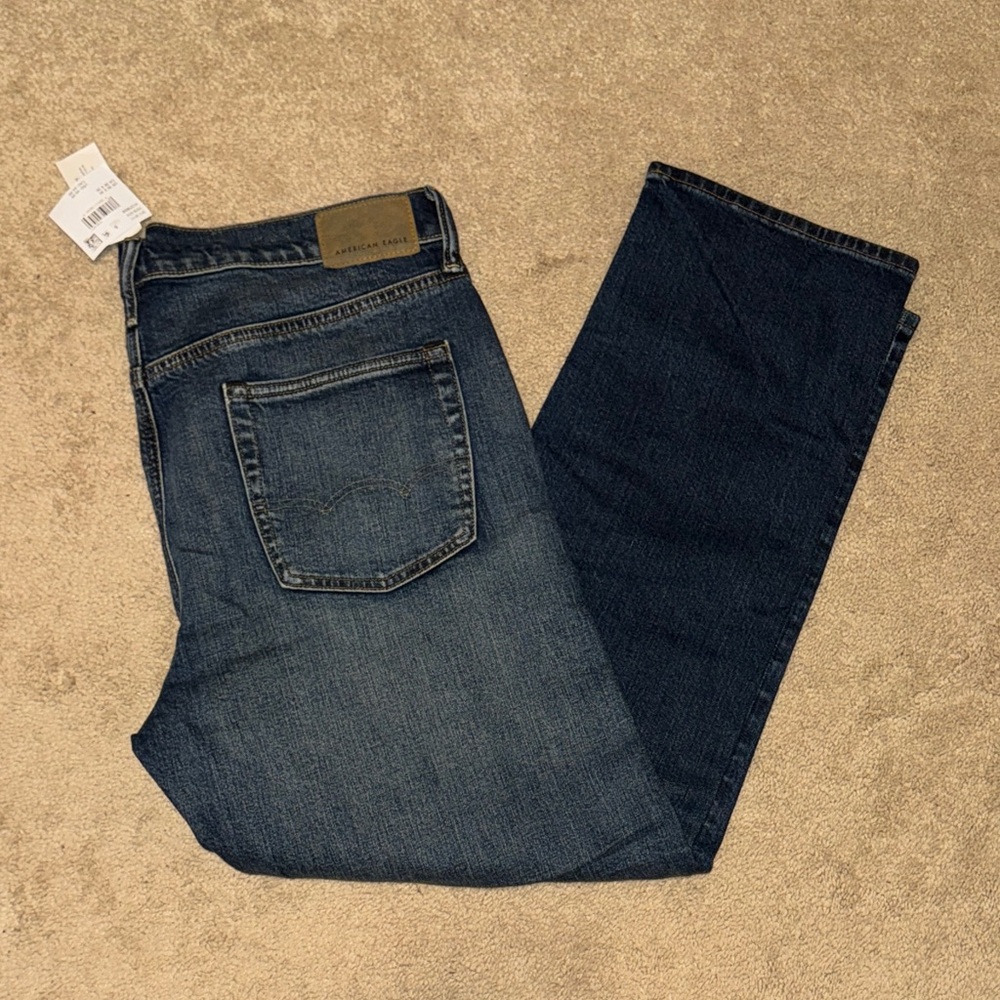 NWT American Eagle Original Straight Jeans